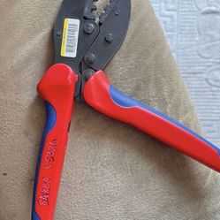Solar Crimping Tool for Solar PV Cables