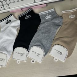 Socks (ALO Inspired)