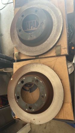 Toyota tundra front brake rotors