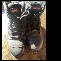 EUC Men’s Craftsman Construction All Season Work boots 8 oil slip resistant 