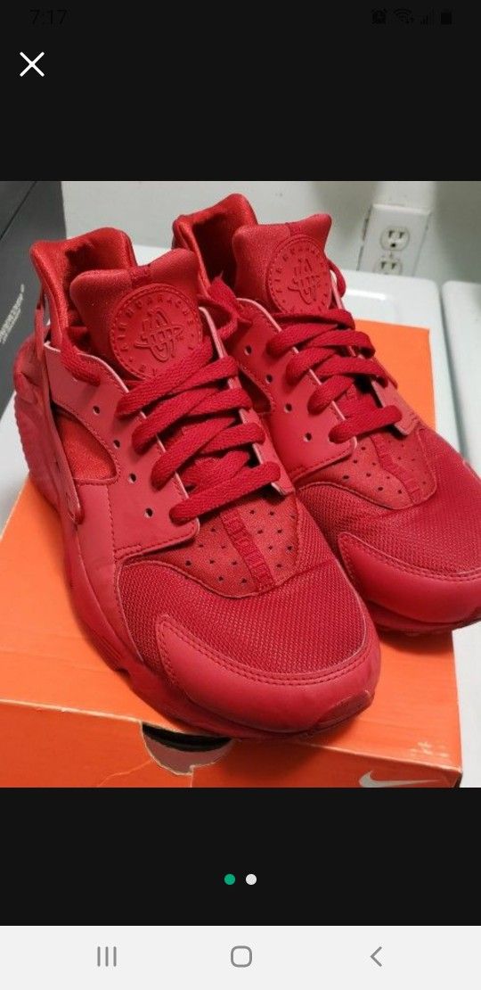 Nike Huarache Mens Size 10