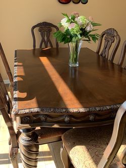 Dining Set