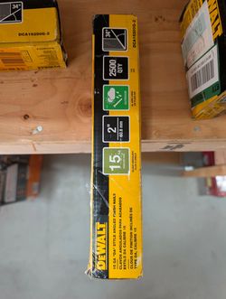 DEWALT 2 in. x 15-Gauge Hot Galvanized Angled Nails