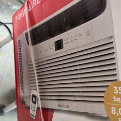 Air Conditioner, Brand New 8000 BTU