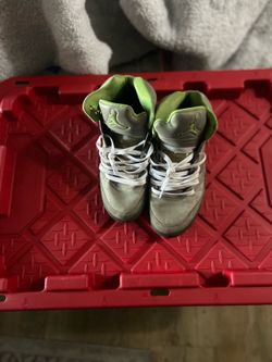 Jordan 5s 8.5