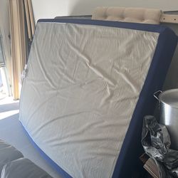 Queen Bed With Mattress And Box Spring