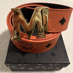 Brown men’s belt