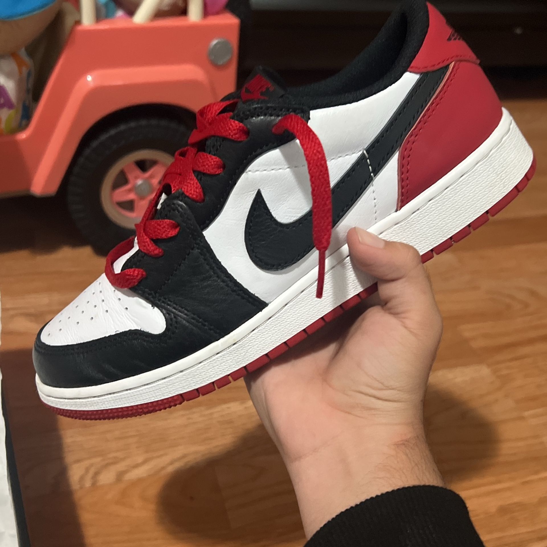 AIR JORDAN 1 LOW RETRO
