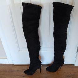 Boots High Heel Black Suade Size 5