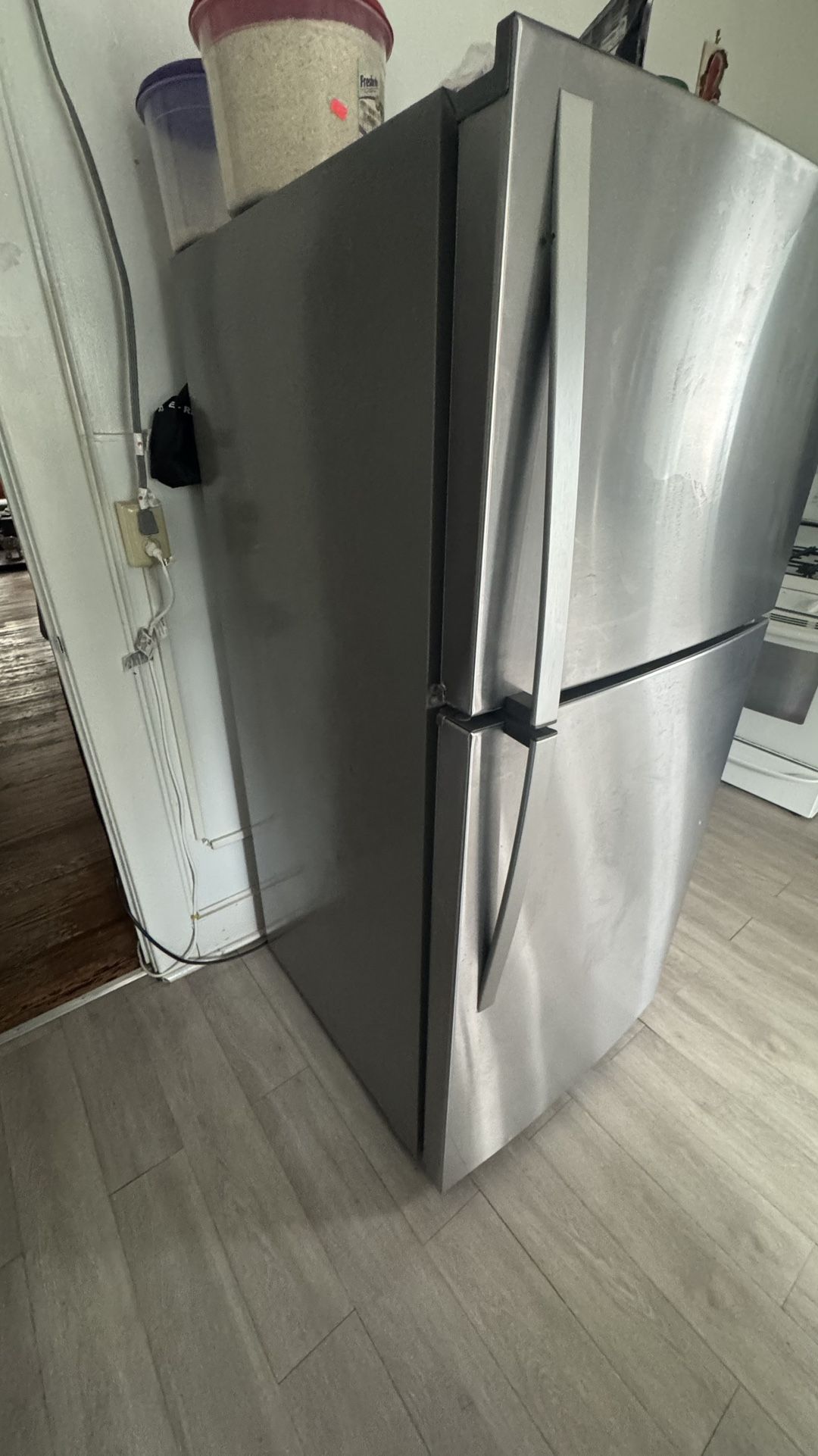 Whirlpool Refrigerator