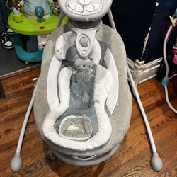 For Sale Like New Used A Few Times Baby Swing