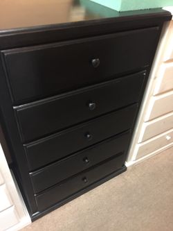 Mueble negro