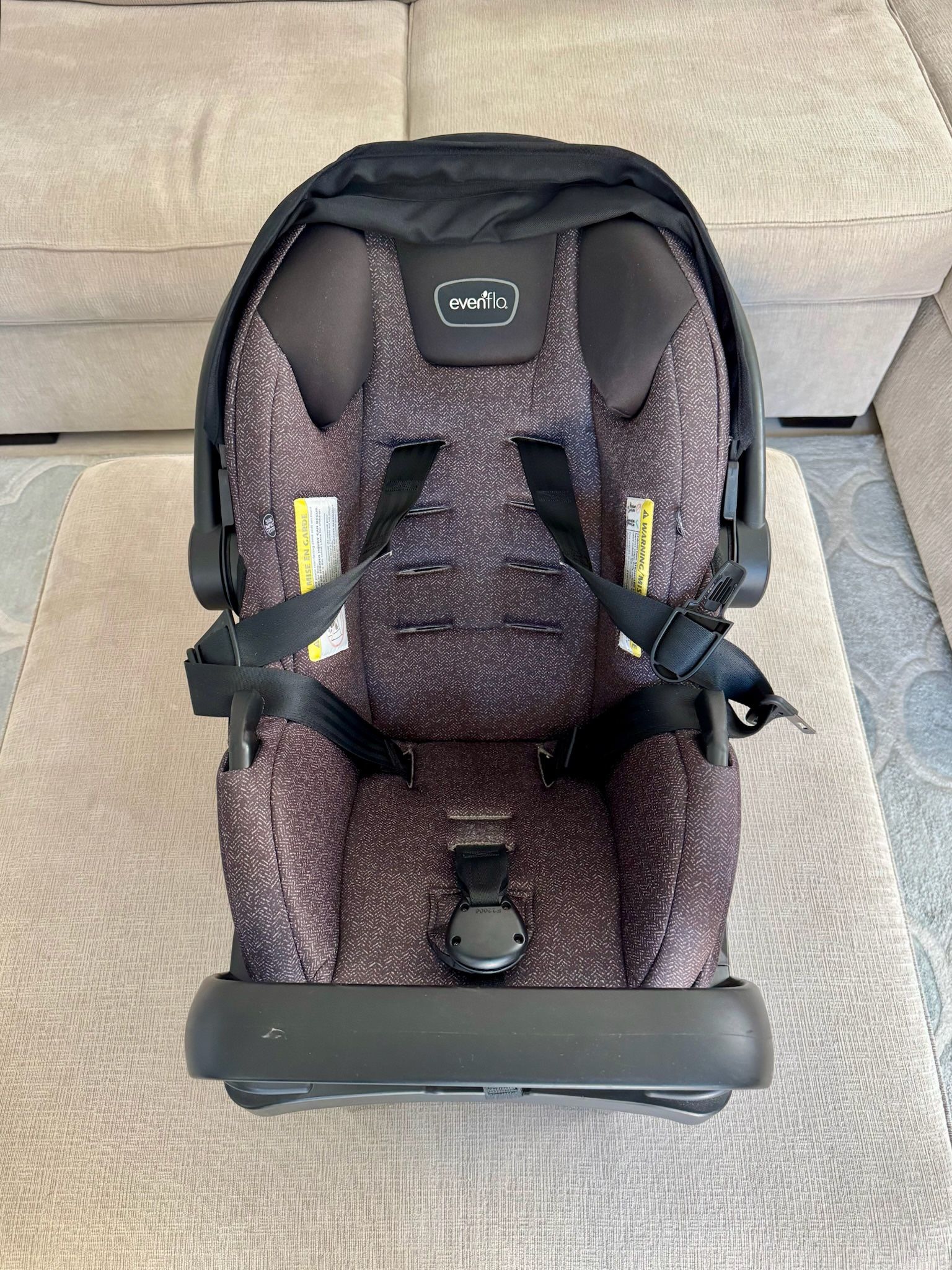 EVENFLO LiteMax SafeMax 2.0 Infant CAR SEAT - Excellent Condition!!