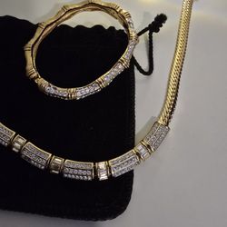 Swarovski Swan Signed Gold tone crystal choker necklace and bracelet (SET)