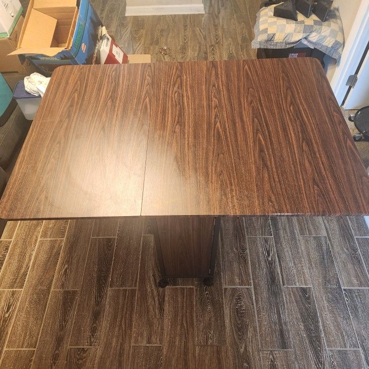 Folding Table