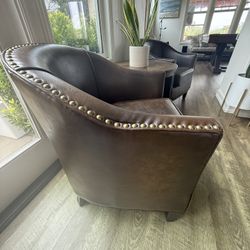 Duel Chairs With Center Table 
