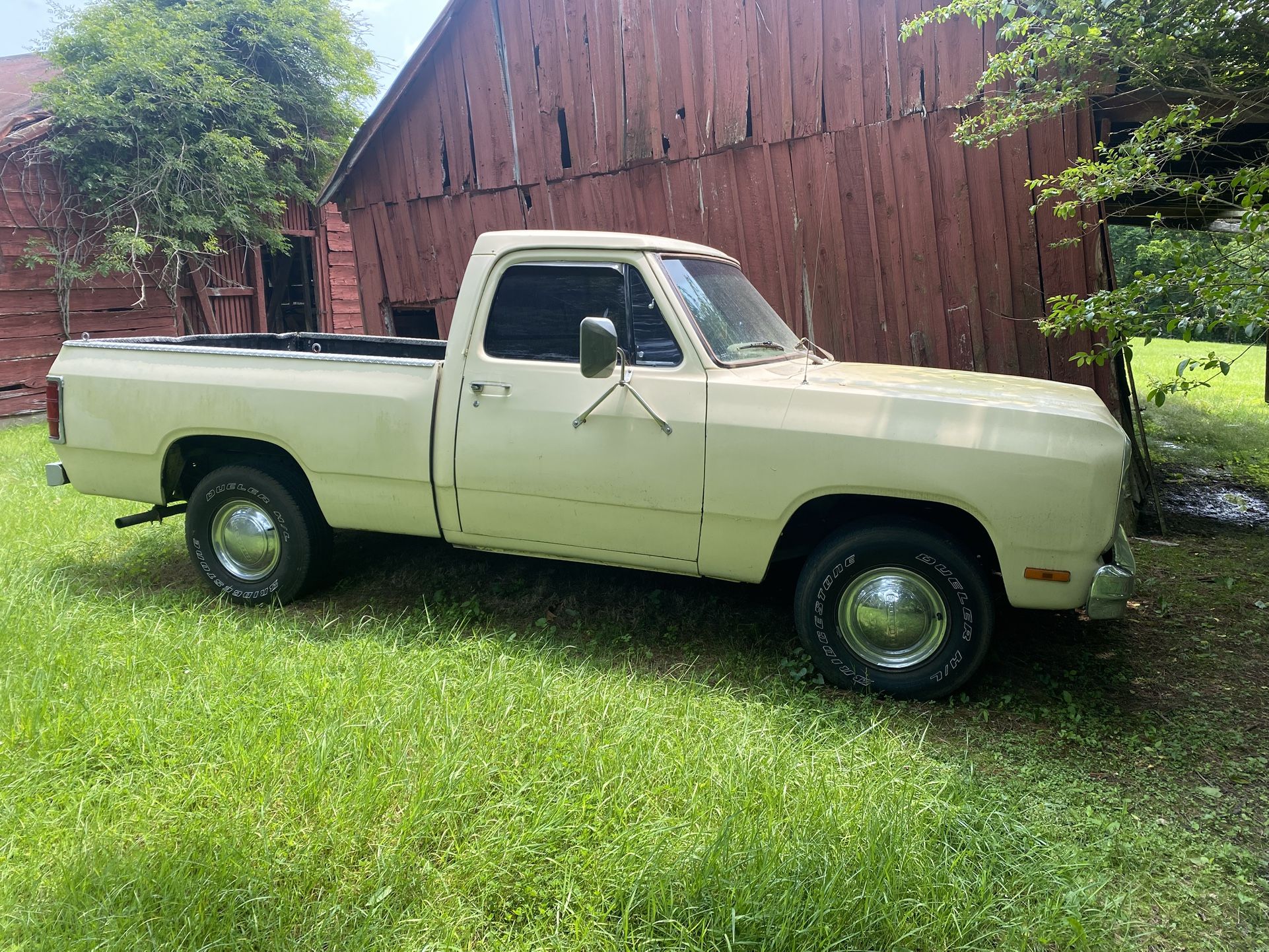 1982 Dodge D-Series