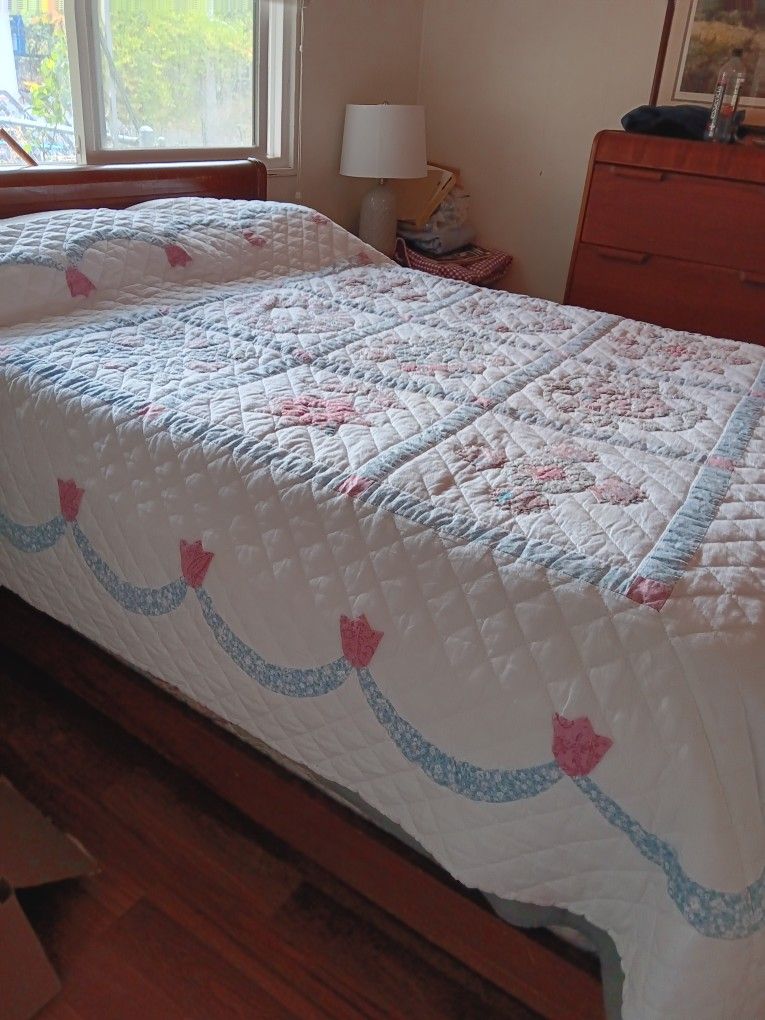 Antique Bedroom Set 