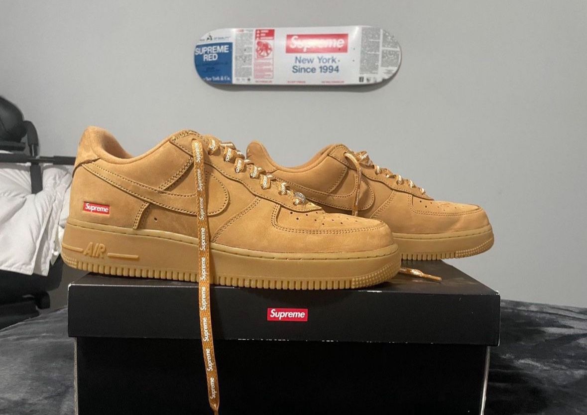 Supreme Nike Air Force 1 Low Wheat