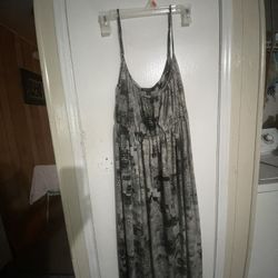 Daysy fuentes Sparke Dress Size medium 