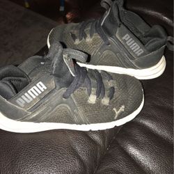 Toddler Black Pumas Sneakers