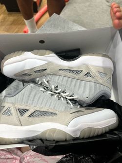 Air Jordan 11 Retro Low IE Light Orewood Brown