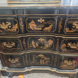 Vintage Drexel 3 drawer chinoiserie style dresser and mirror set