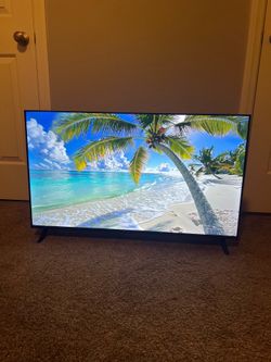 Insignia 40” Fire TV Smart TV with Remote – Excellent Condition