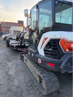 E60 bobcat mini excavator 400hrs