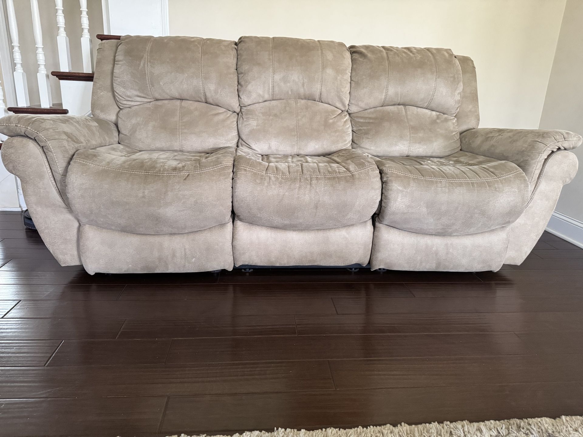 Recliner Sofa set - 5 Pcs