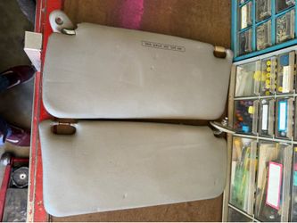 OEM Honda Civic EG / EJ1 Sun Visors Pair ā Clean Condition