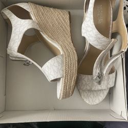 New Michael Kors Wedge Sandals Sz 9m