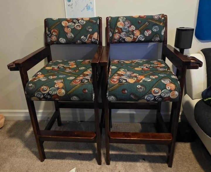 Spectator Captain Chairs