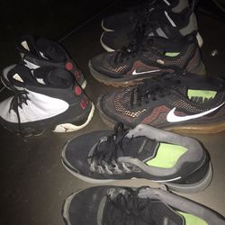 Nice Nike Tennis Shoe Size 9 1/2 Only $10 Each Firm