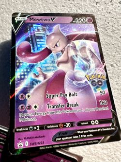 Pokemon - Mewtwo V -SWSH229 - Full Art - Black Star Promo - Pokemon Go