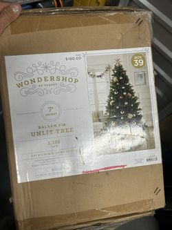 Wondershop Christmas Tree