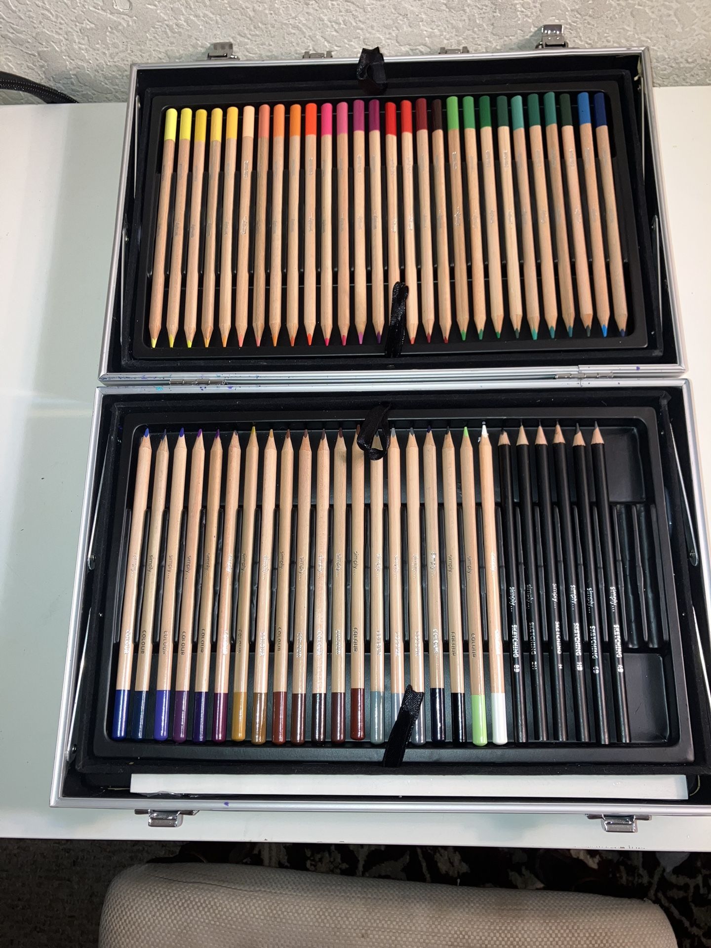 Art Supplies 