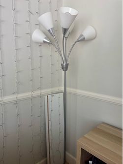 Silver floor lamp / white shades