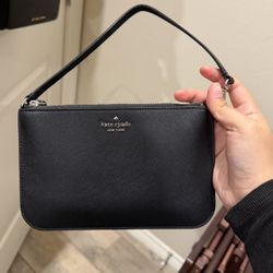 kate spade wristlet 