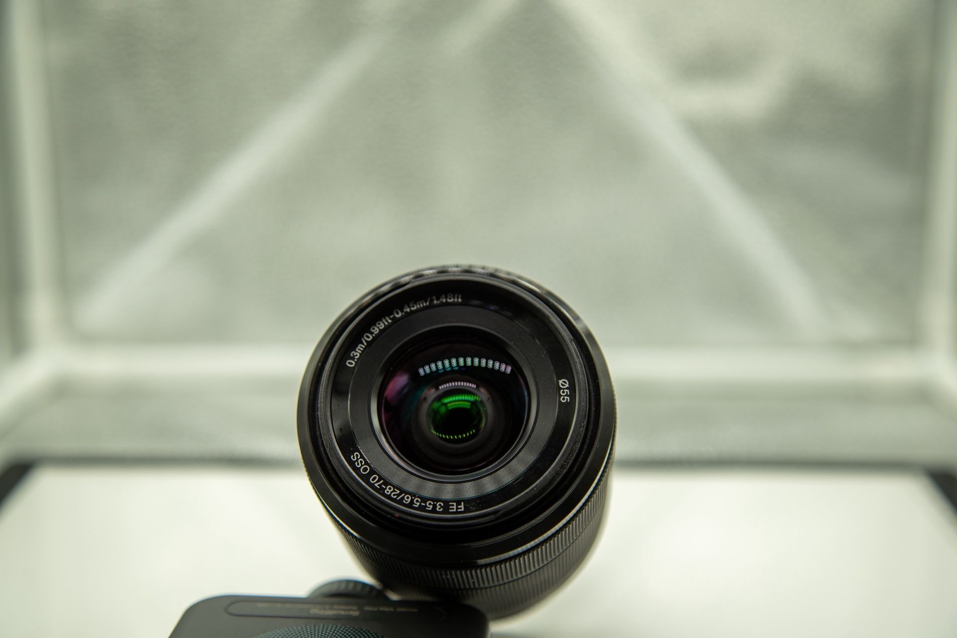 Sony FE 28-70mm f/3.5-5.6 OSS Lens
