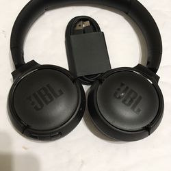 JBL Tune 500BT Wireless On-Ear Bluetooth Headphones JBL Pure Bass sound Wireless Bluetooth Streaming 16H battery life | 2H recharging time and speed c