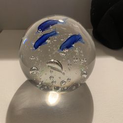 Glass Paperweight With 3 Dolphins And Bubbles