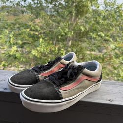 Vans Old School (Mens Size 9)