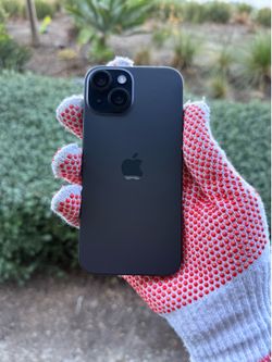 iPhone 15 128 Gb Unlocked 80% Battery Health