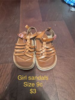 Girl shoes size 9c