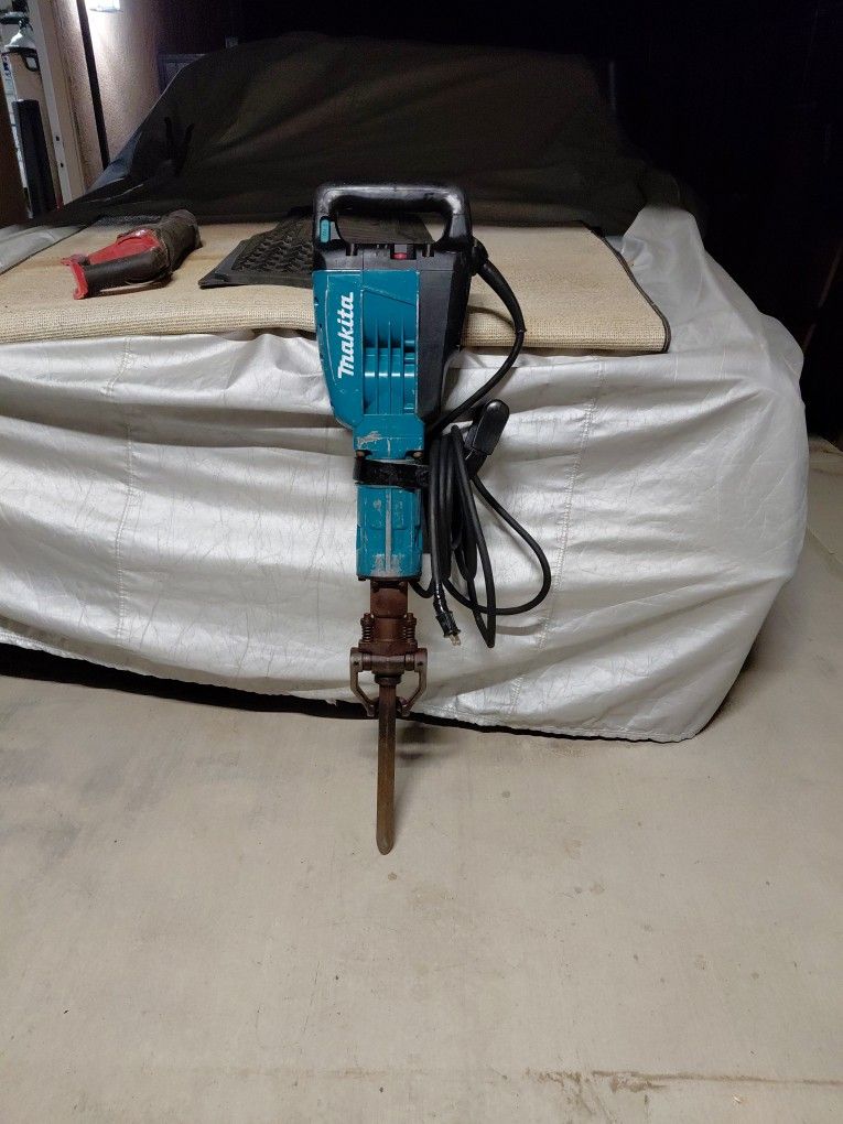 Makita Jack HAMMER