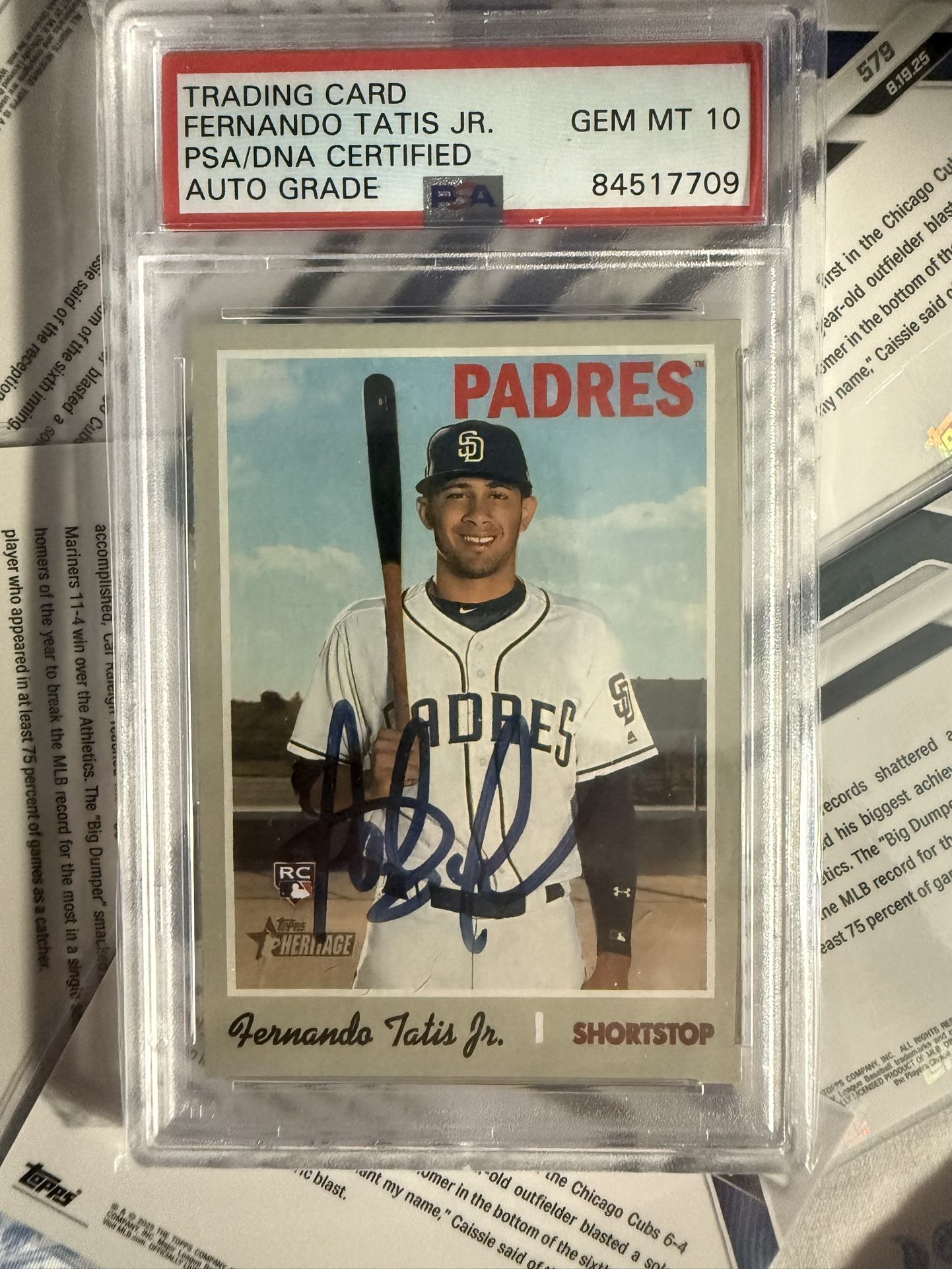 2019 Topps Heritage Rookie Fernando Tatis Jr