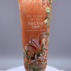 VICTORIA’ S SECRET - “Nectar Drip” Jasmine and White Praline - Body Lotion