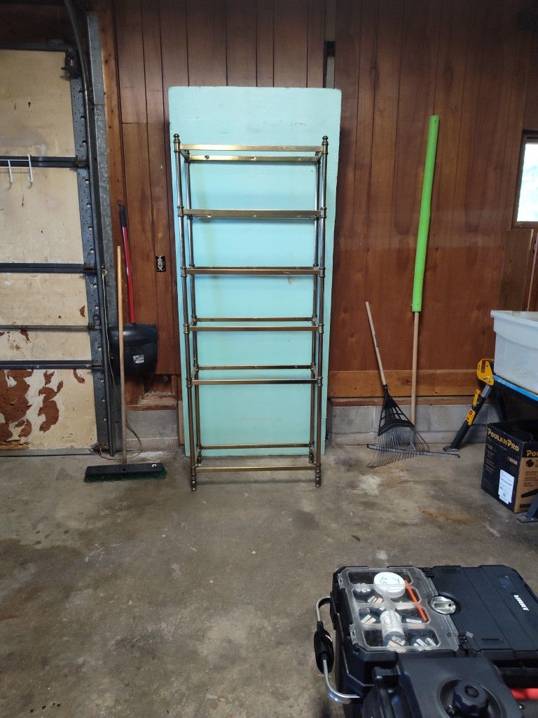 Shelf