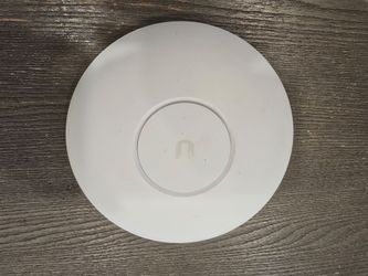 Ubiquiti AP AC pro access point